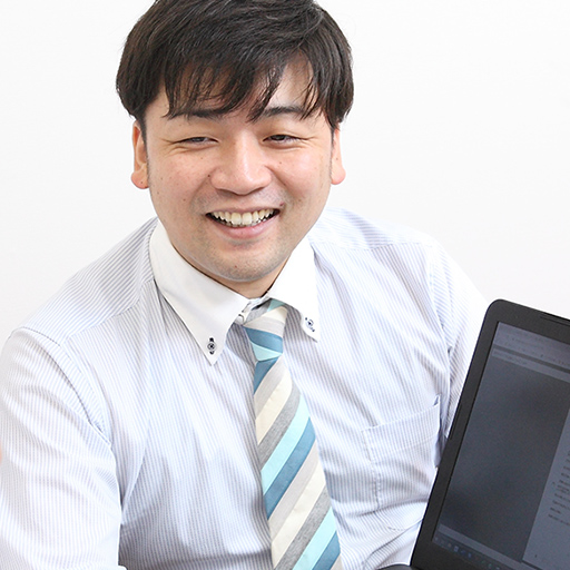 江崎 成人
